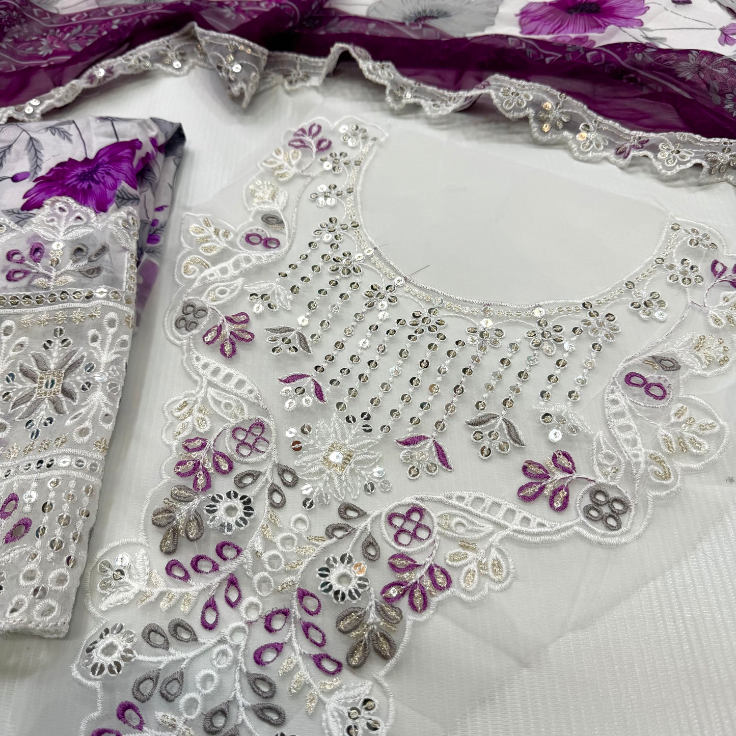 Aneela’s Printed Embroidered Lawn 3PC Unstitched