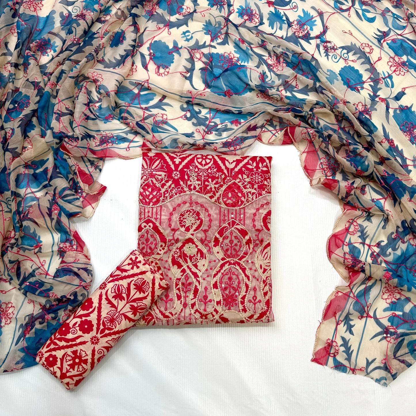 Aneela’s Printed Daman ChikanKari Lawn 3PC Unstitched Memon Clothes