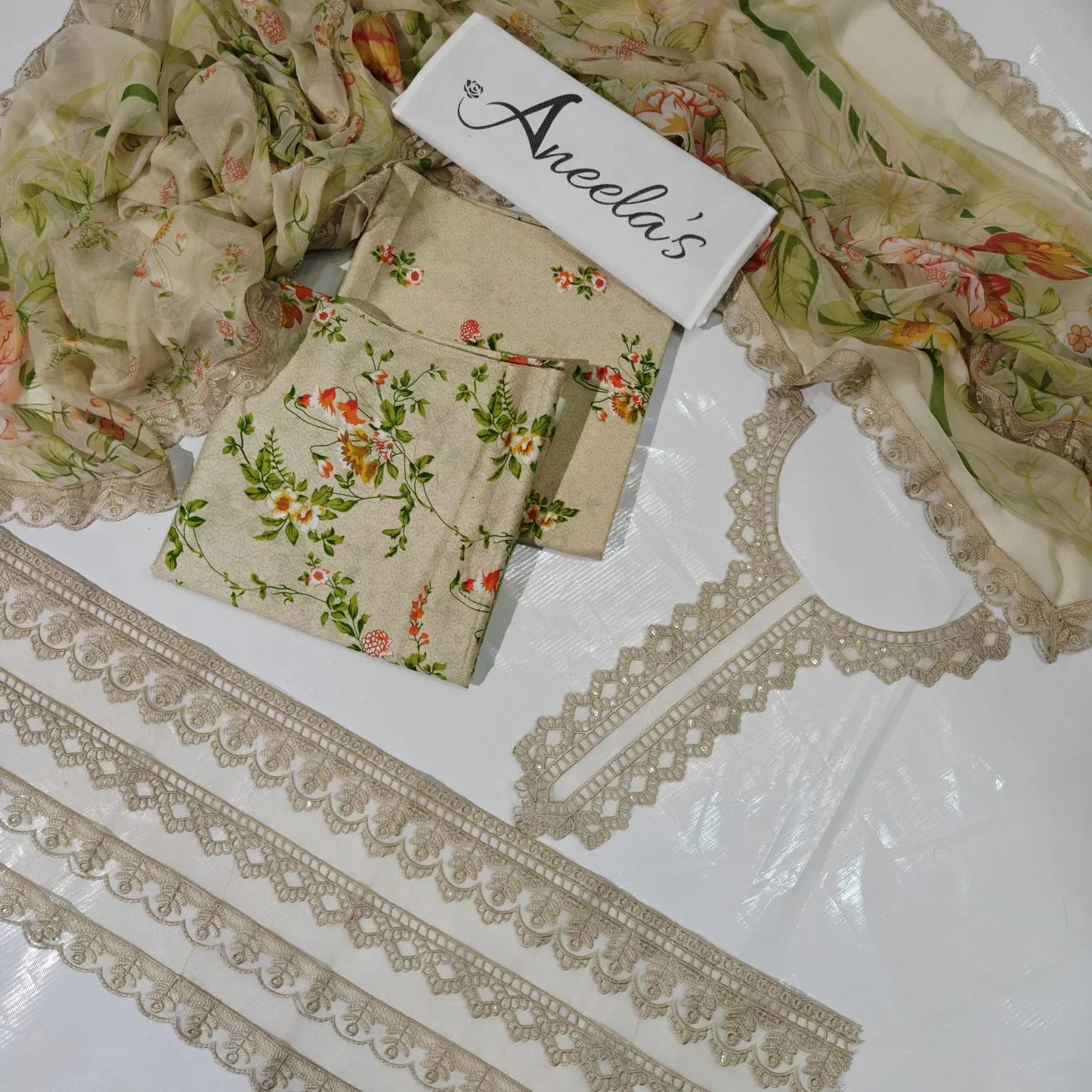 Aneela's Printed Embroidered Lawn 3PC Unstitched Memon Clothes