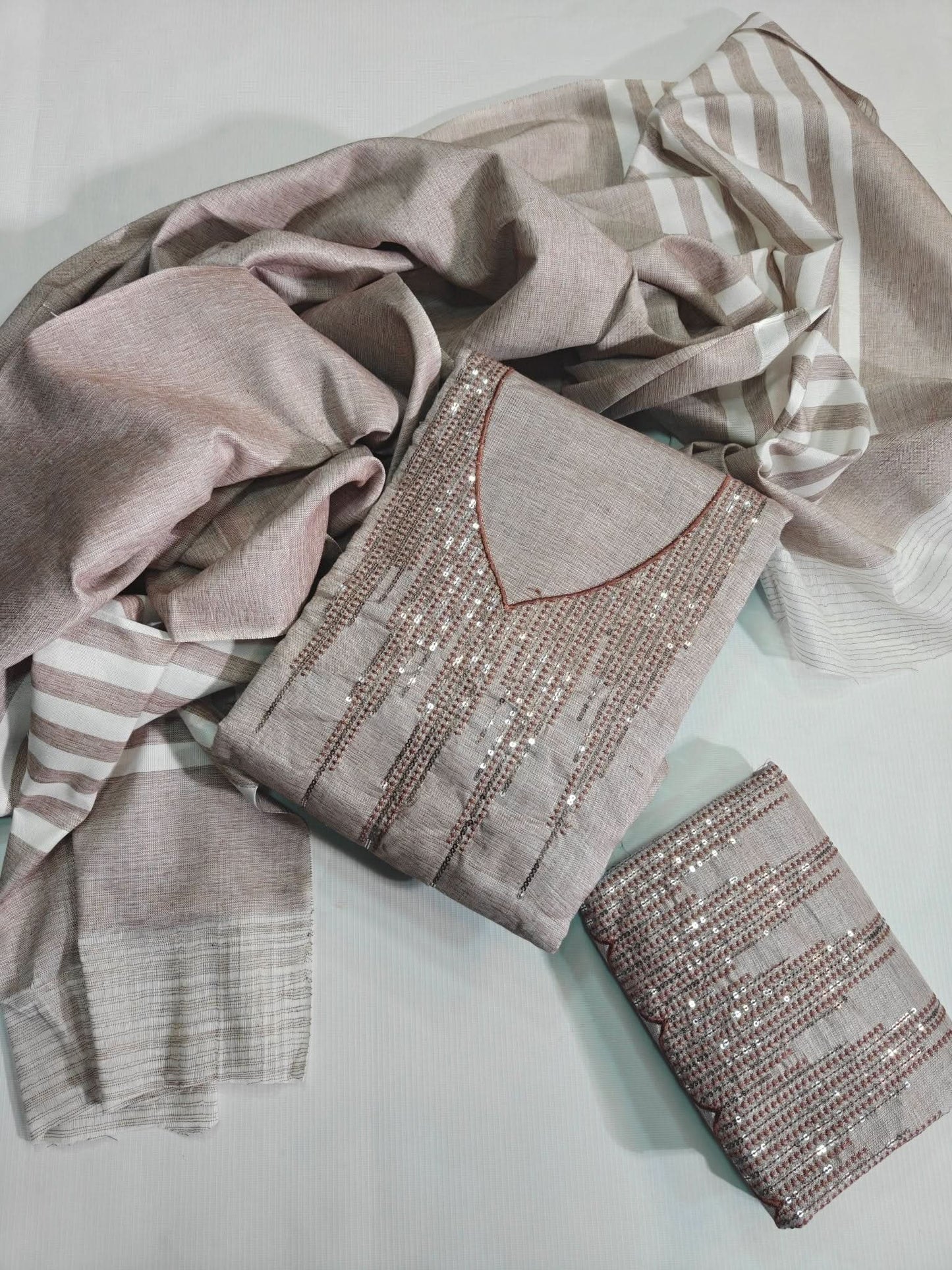 Khaddar Embroidered Suit Unstitched 3PC - Memon Clothes