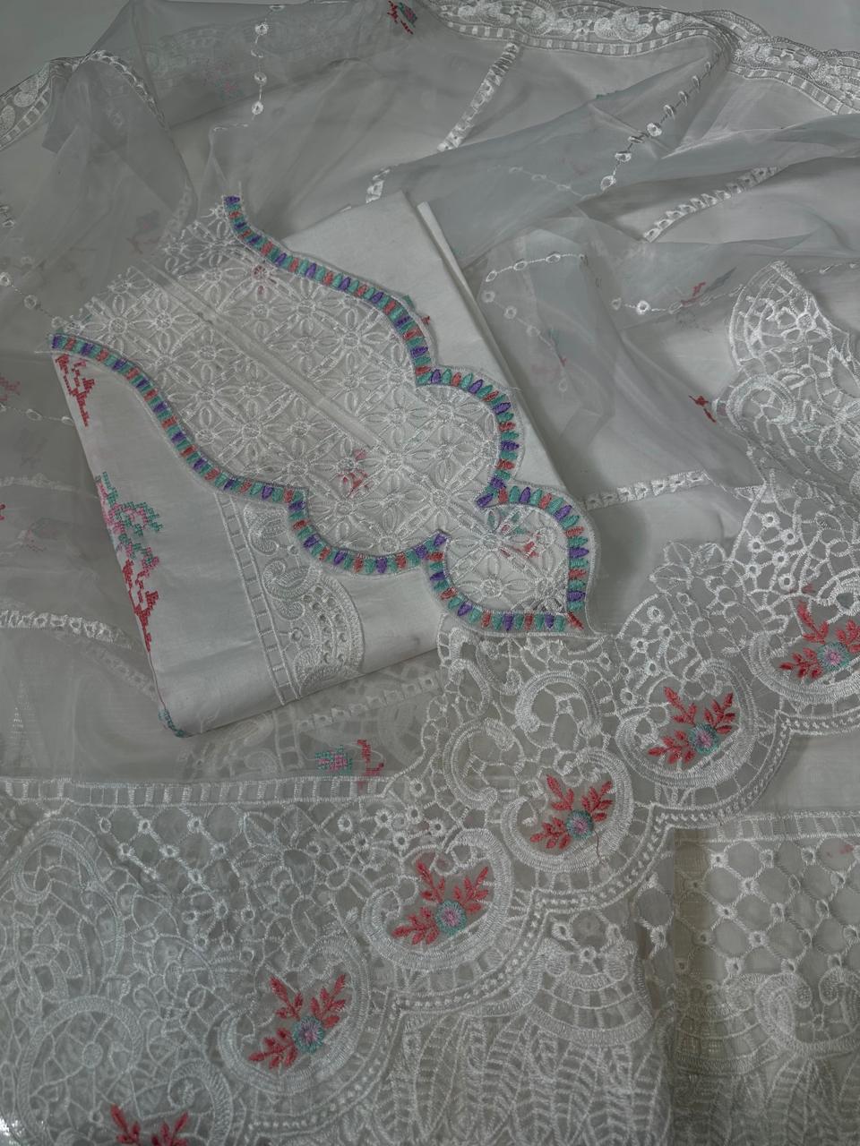 Luxury Branded Embroidered 3PC Suit Memon Clothes