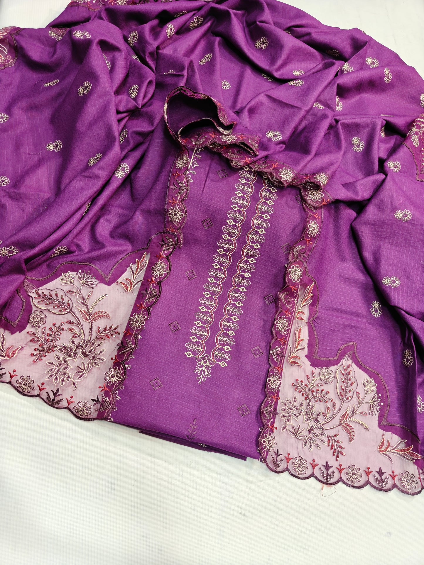 Luxury Dhanak Bana Dora Embroidered 3 PC