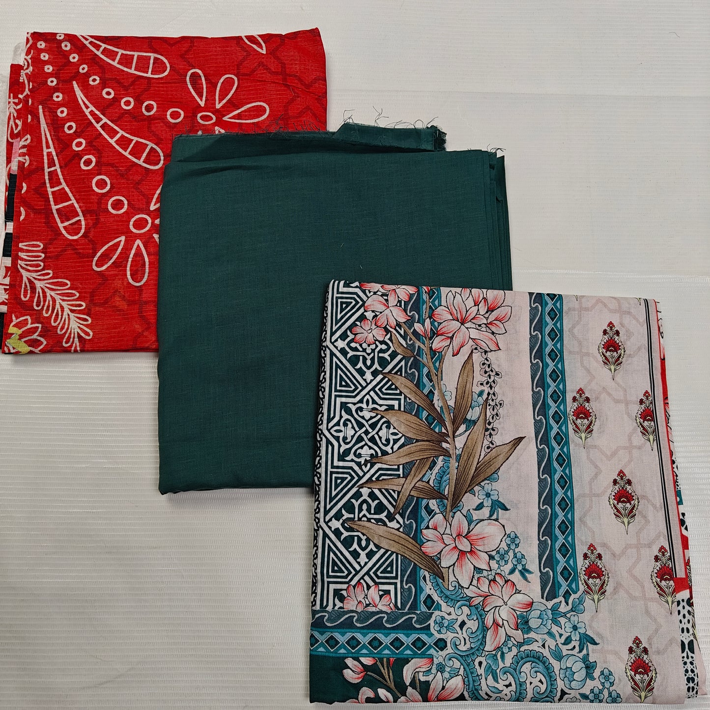 Almeerah Printed Lawn 3PC