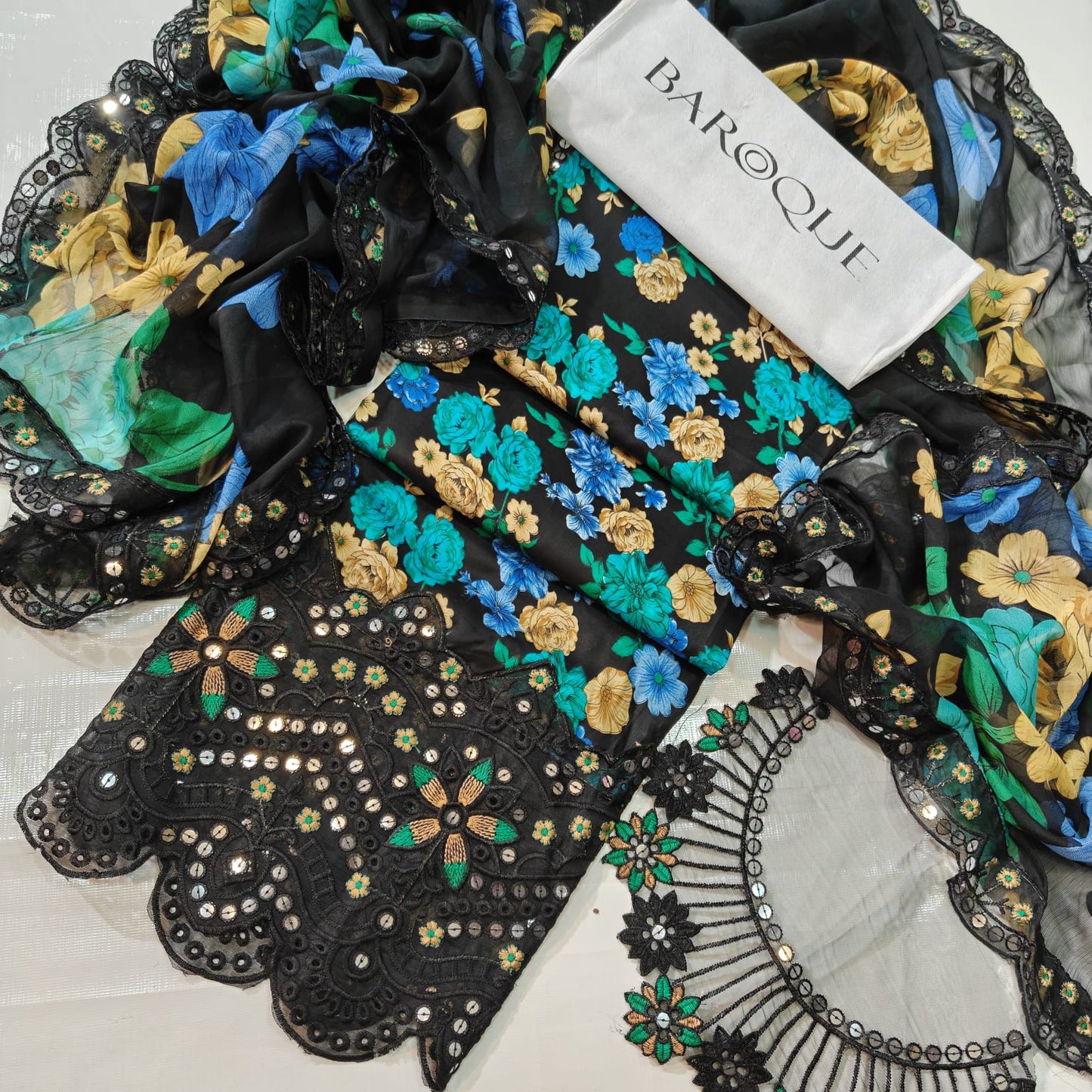 Baroque Printed Embroidered Lawn 3PC Unstitched