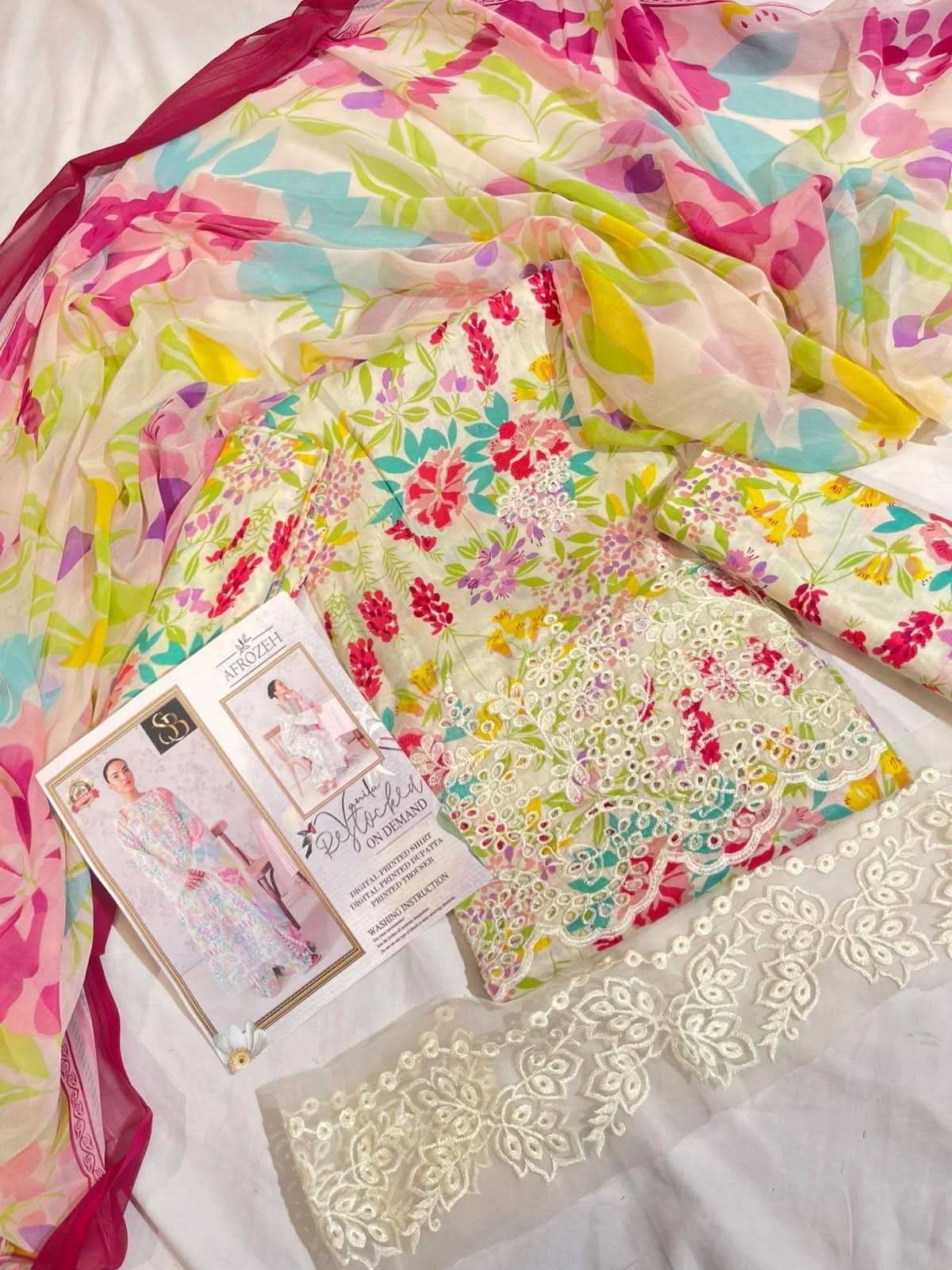 Afrozeh The Floral Charm Embroidered Lawn - Memon Clothes