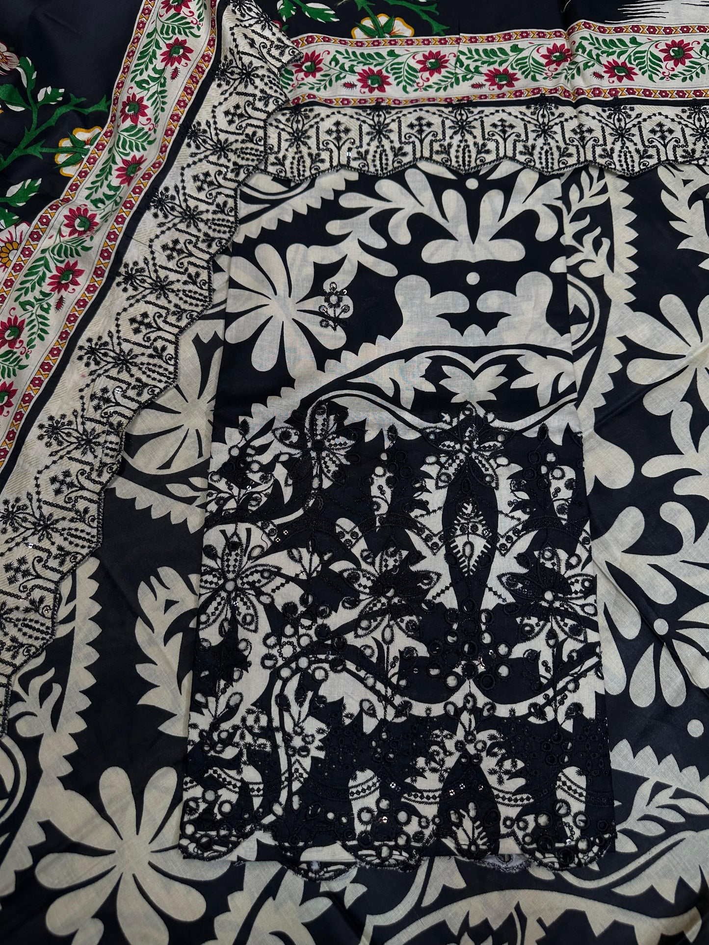 Black-White Printed Chikan Kari 3 Pcs
