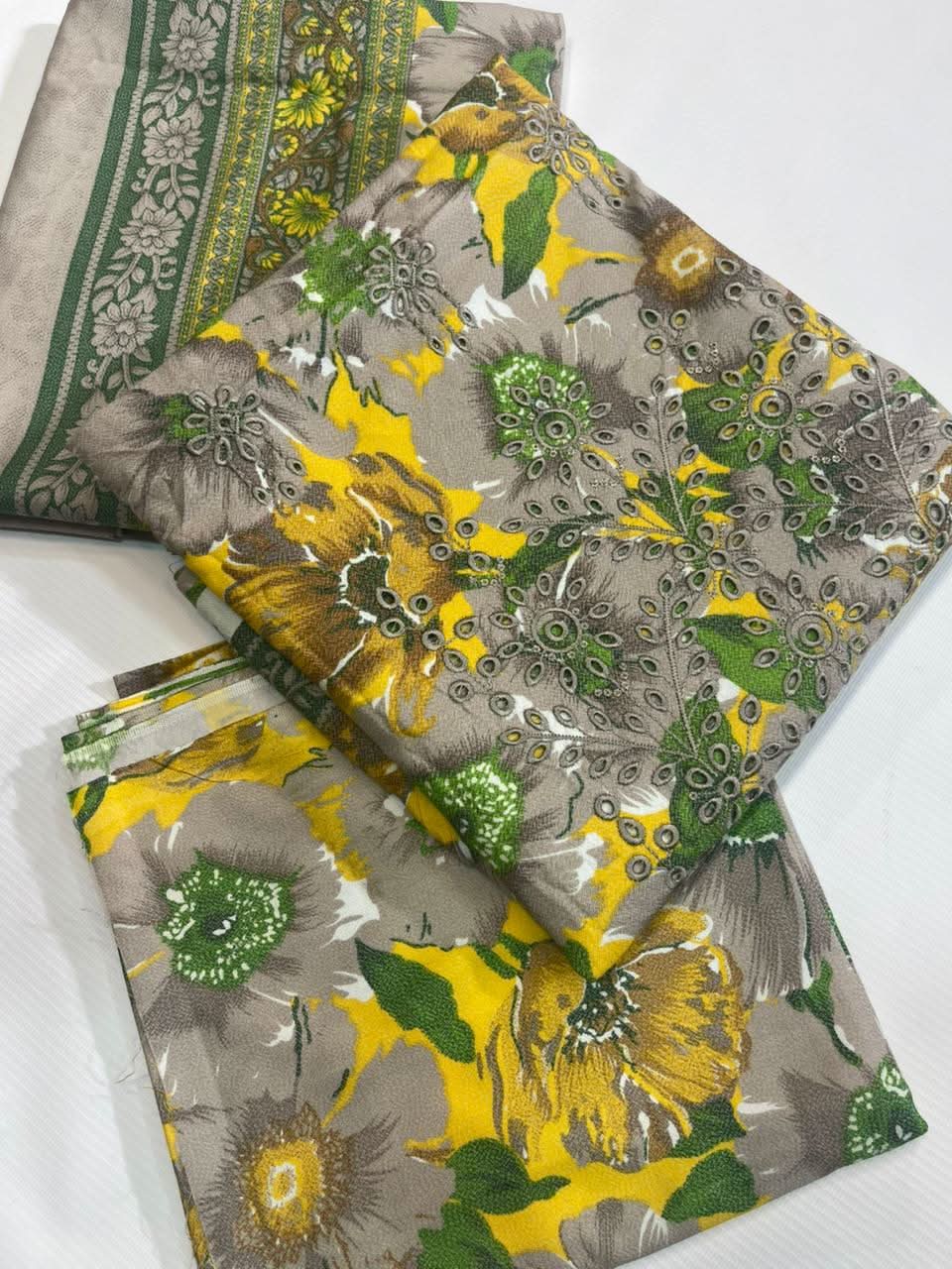 Dhanak Daman Chikankari Printed Embroidered 3Pc - Memon Clothes