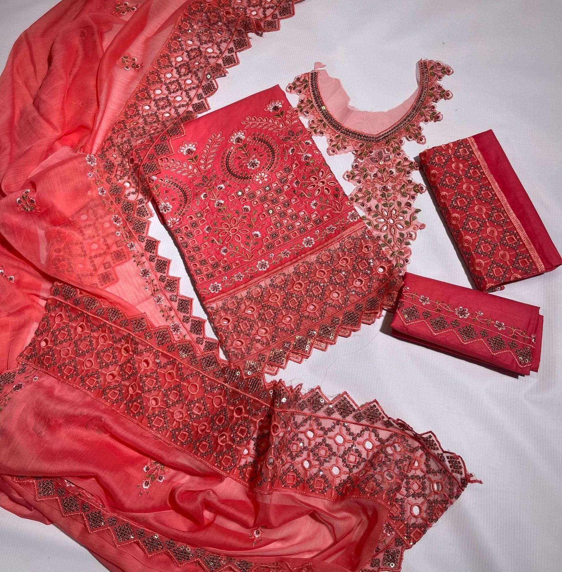 Luxury Ramsha Embroidered Cotton - Memon Clothes