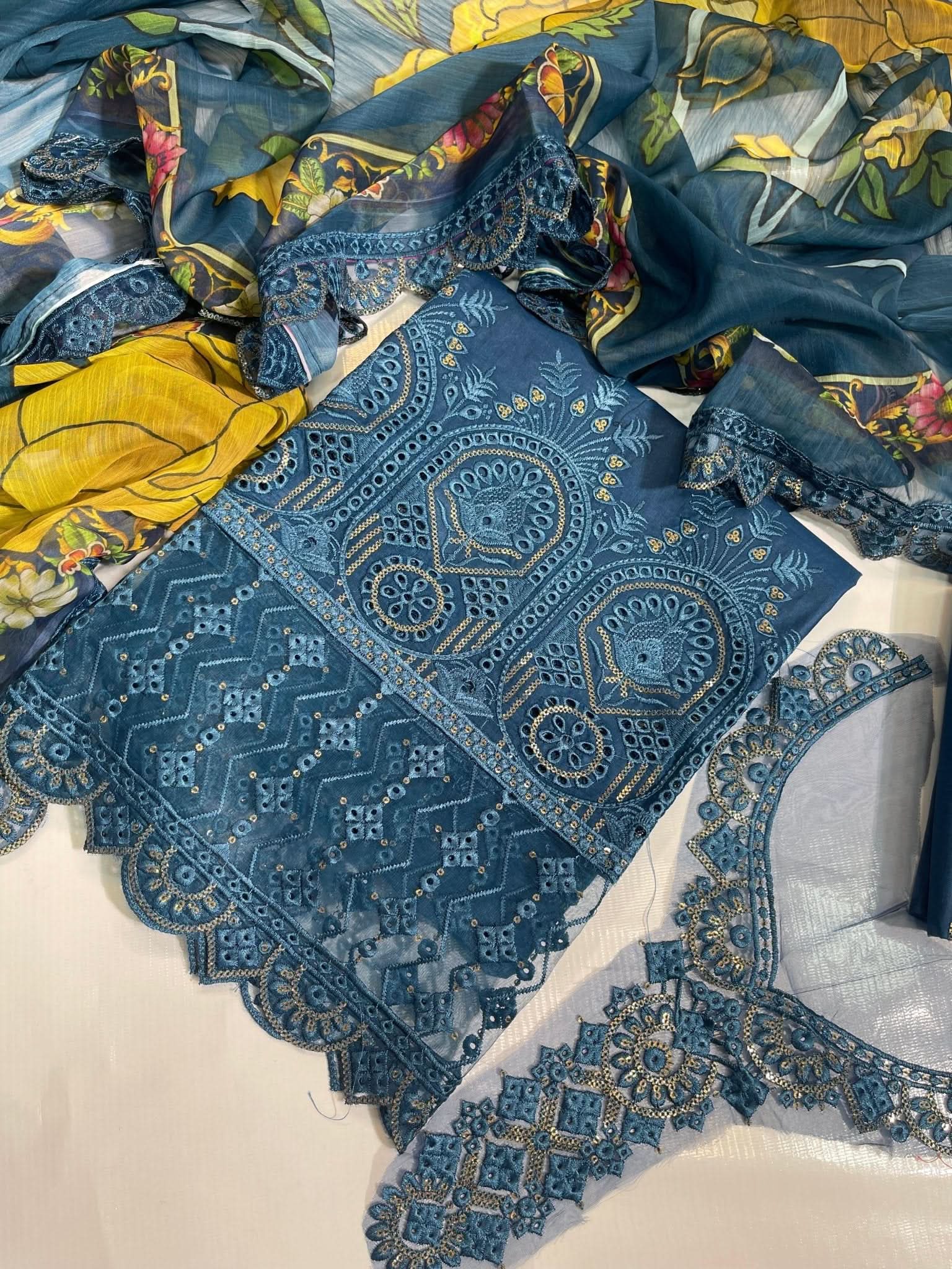 Ramsha Embroidered Cotton Printed Dupatta | Zinc - Memon Clothes