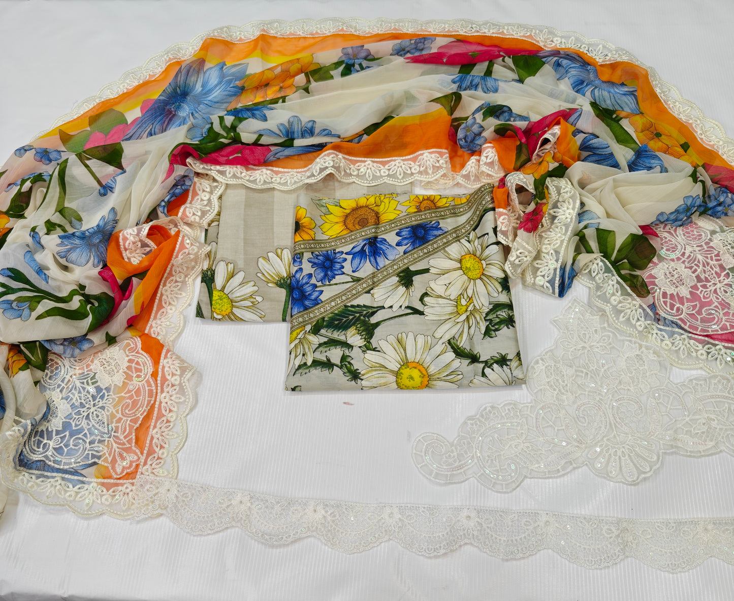 Maria B Printed Embroidered Lawn 3PC Unstitched