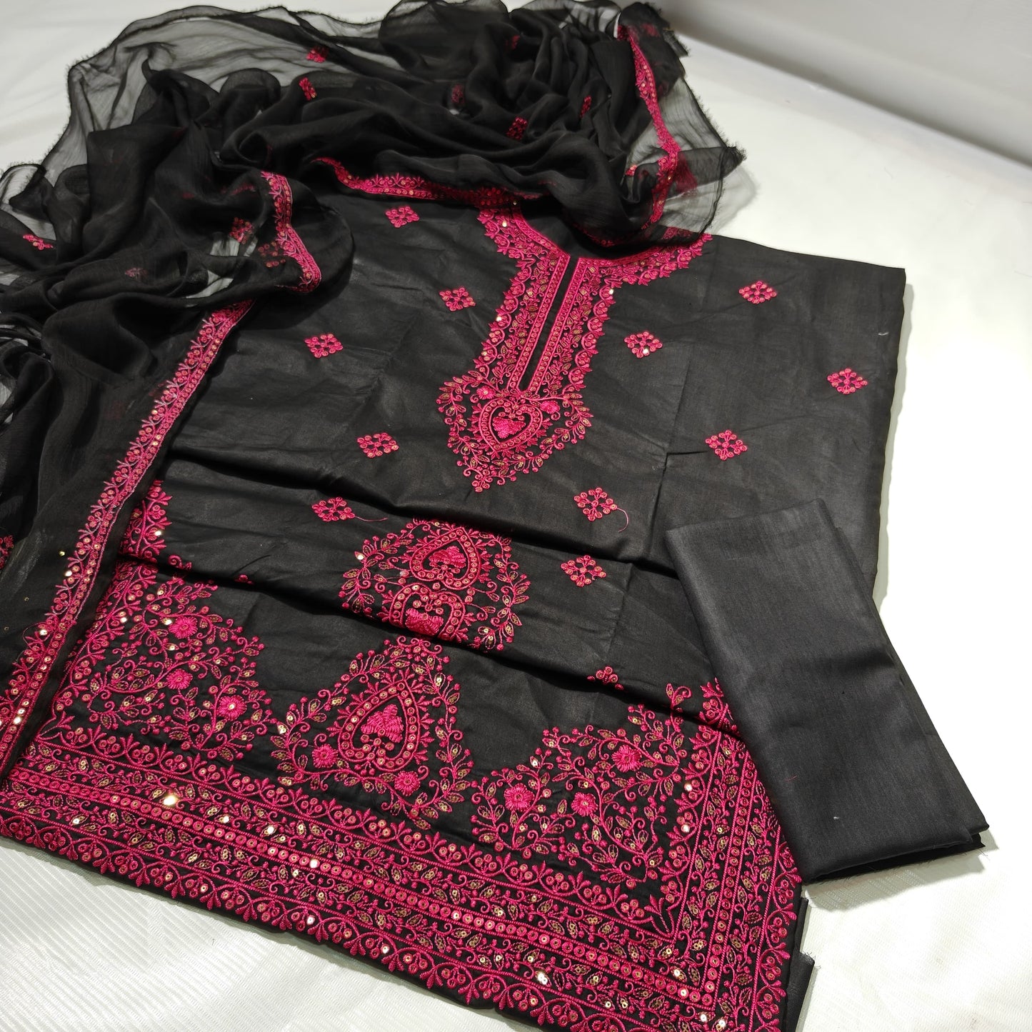 Sequence Embroidery Cotton 3PC Unstitched