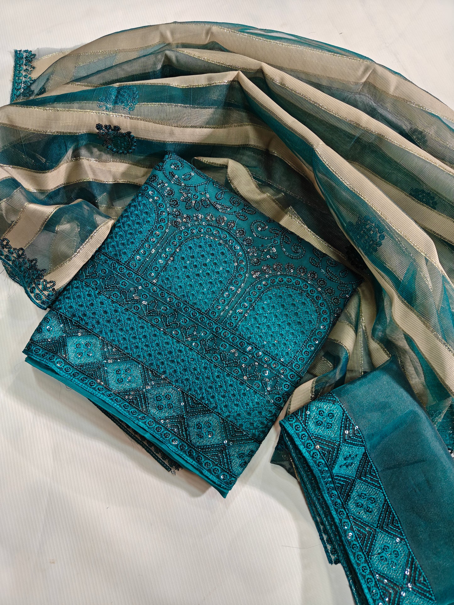 Luxury Baroque Organza Unstitched 3PC