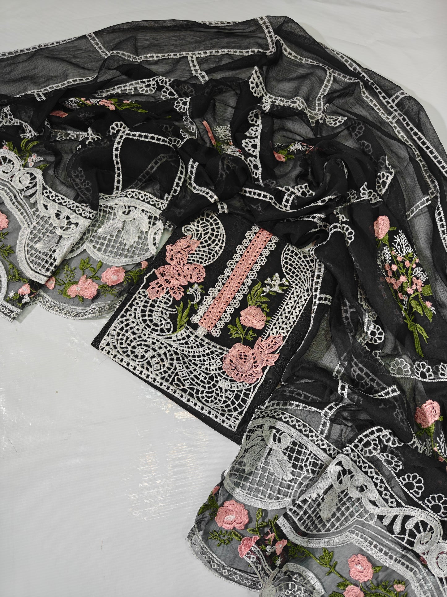 Crimson Luxury Chikan Kari Embroidered 3PC