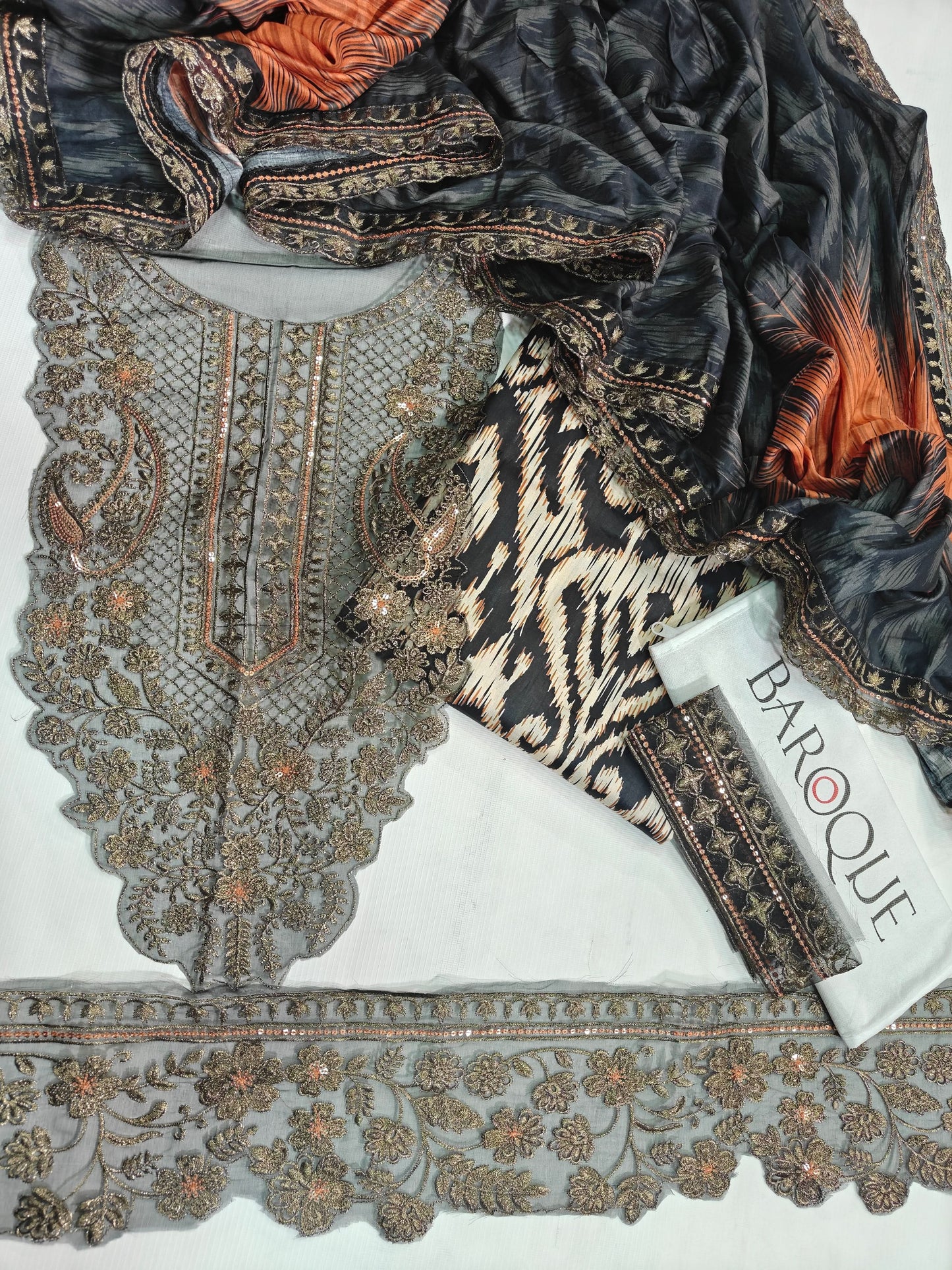 Luxury Baroque Printed Embroidered 3PC