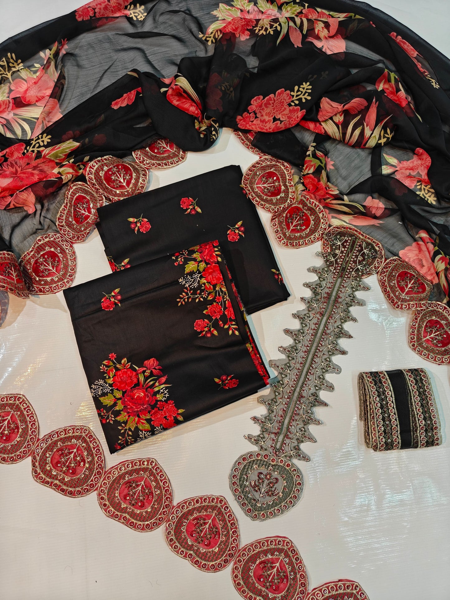 Nanaya Printed Embroidered Lawn 3PC